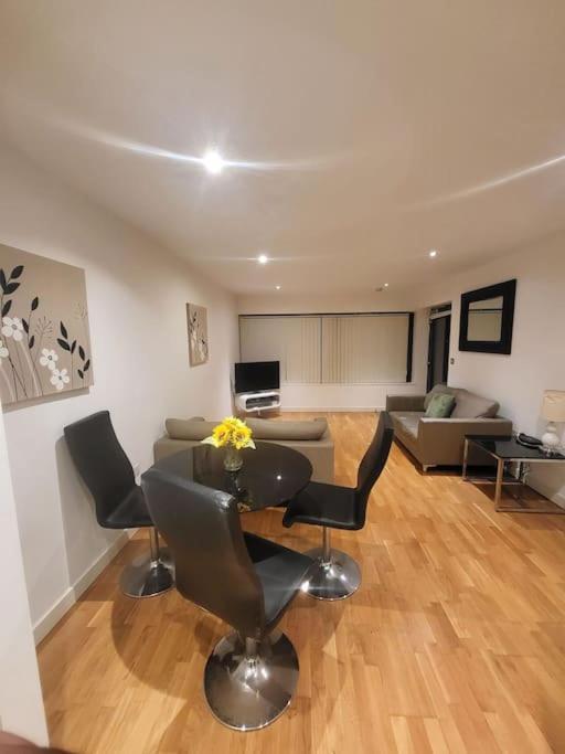 Amazing 1 Bedroom Manchester