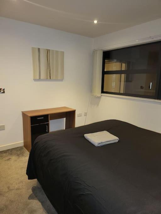 Apartment Amazing 1 Bedroom *