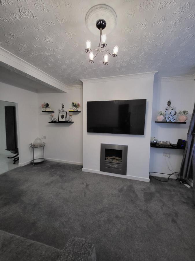 Vakantiehuis Serene 3br With Free Parking *