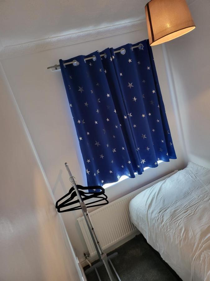 Serene 3br With Free Parking Vakantiehuis