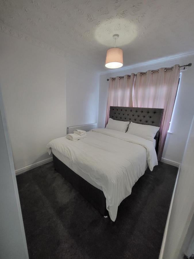 Serene 3br With Free Parking