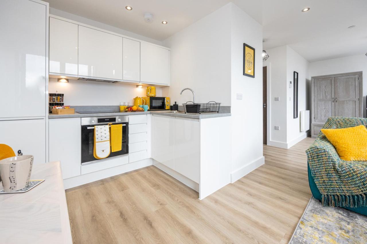 Bright Stylish In Old Trafford Appartement *