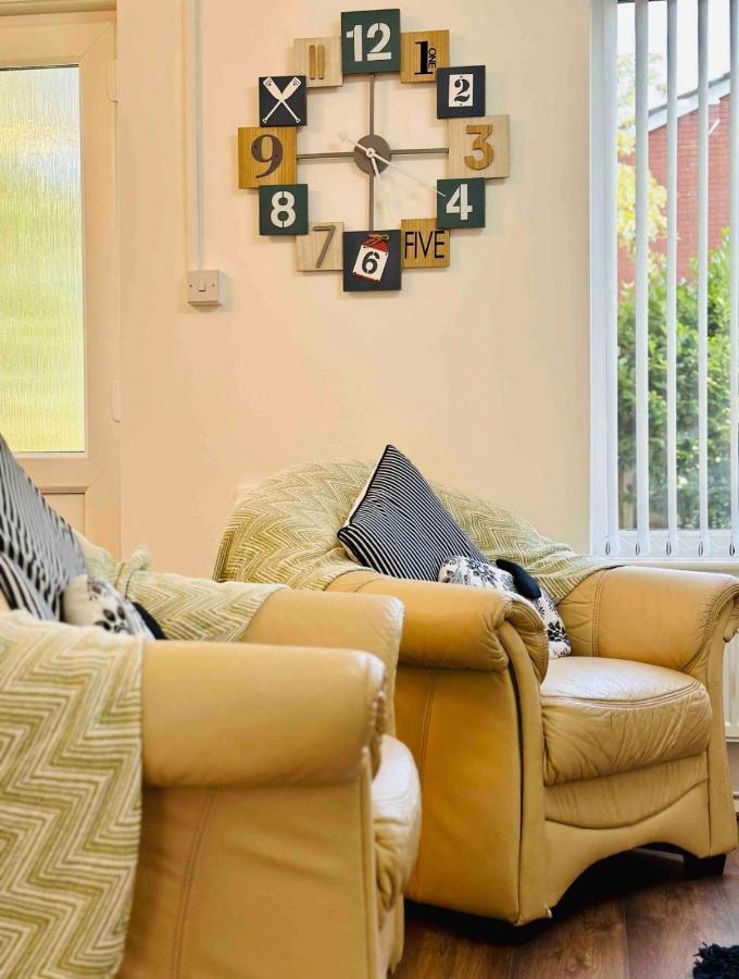 Cozy Off Famous Wilmslow Road * Manchester