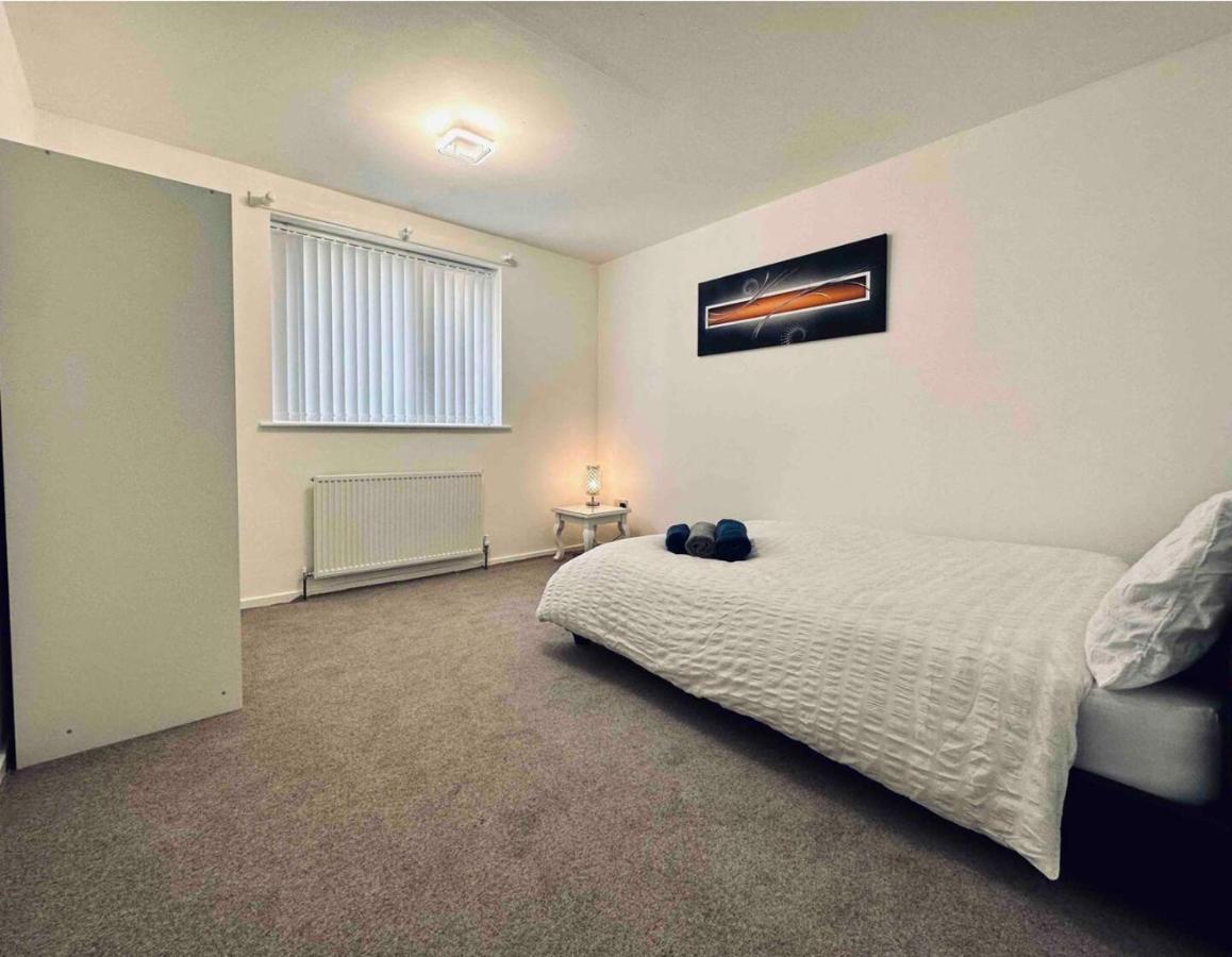 Cozy Off Famous Wilmslow Road