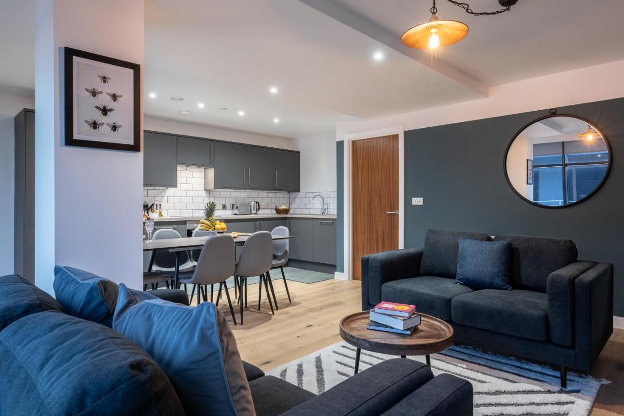 Kula Apartment *
