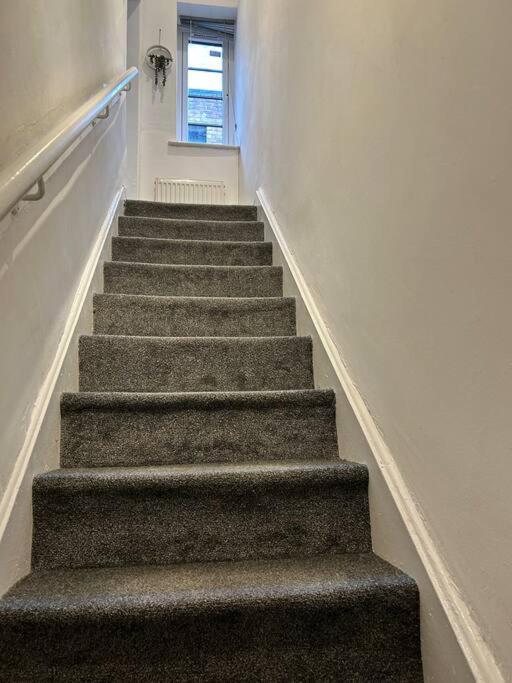 Spacious 1-bed In Stretford
