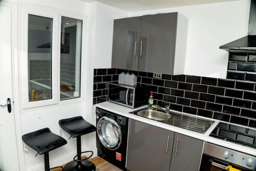 Apartment Cosy Haven For Two *
