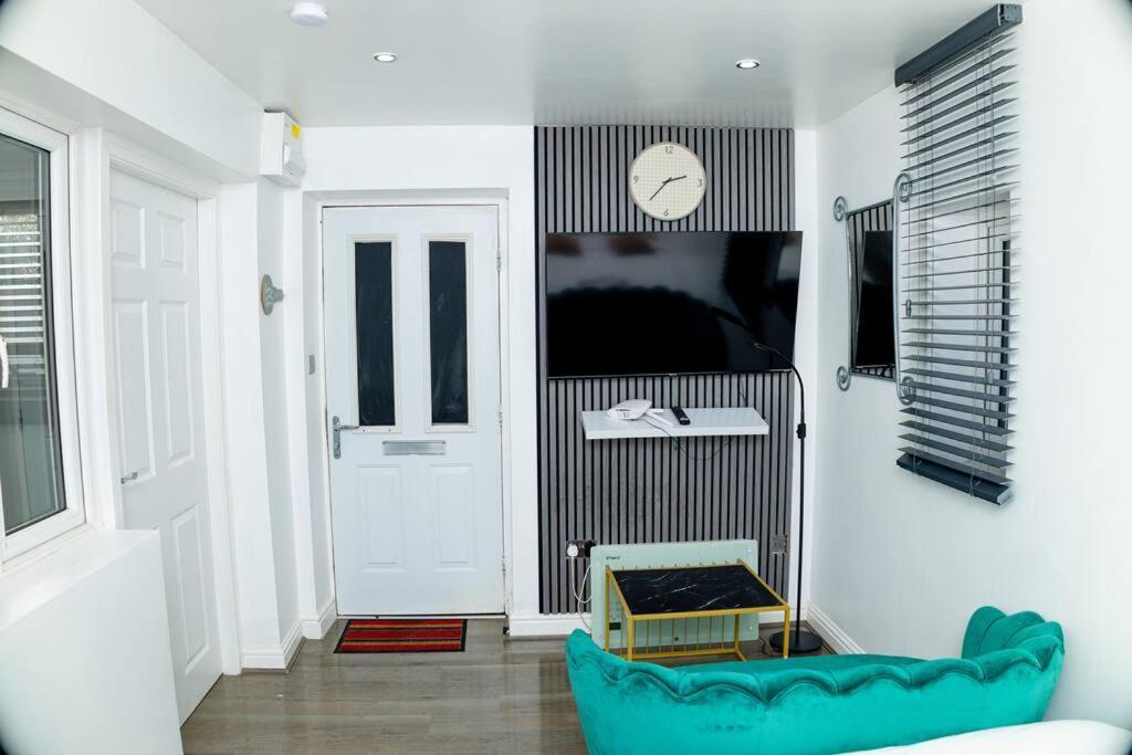 Cosy Haven For Two Manchester