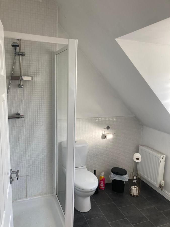 Appartement Spacious 4 Bed House, Sleep 8 Short & Long Stay, Free Parking ,5min Drive From Man Stadium