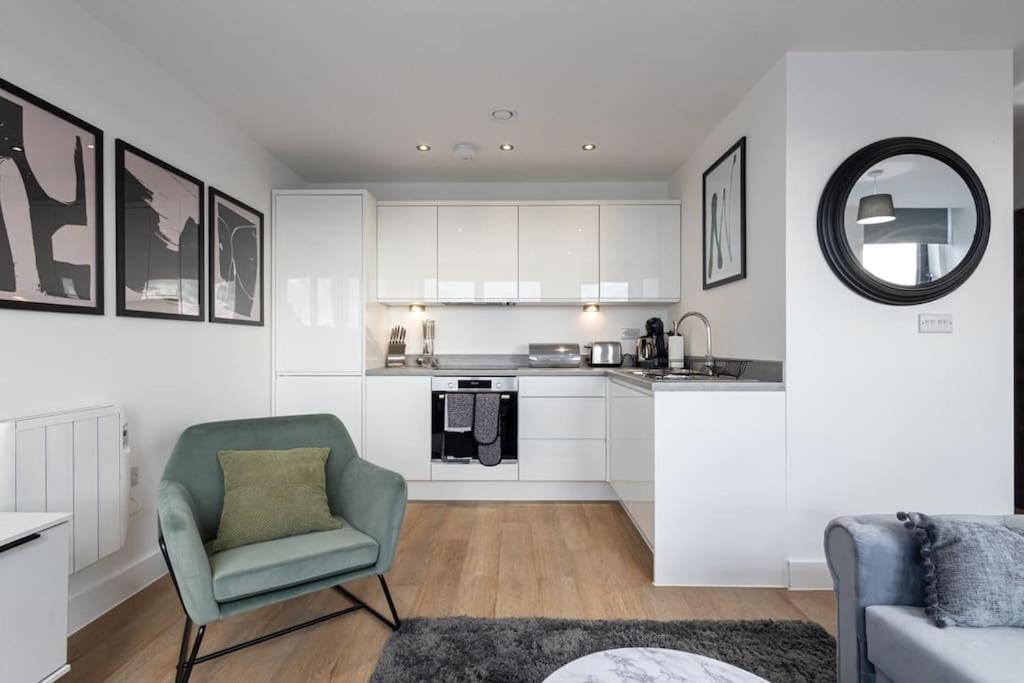 Apartment Guestready - A Special In Manchester
