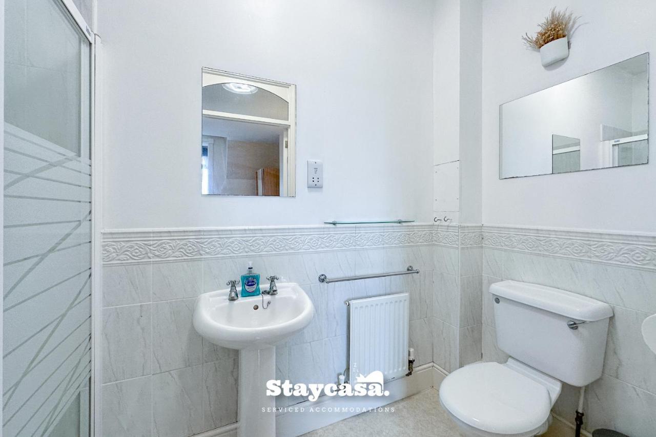 Carlton Co-Living - Private Room Self-Cater Manchester
