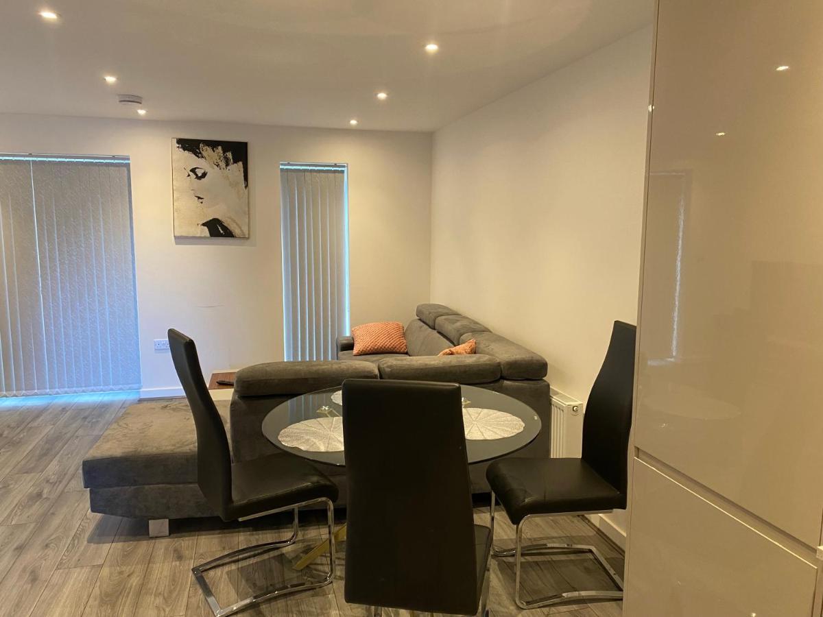 Stan Luxury Holiday home Manchester