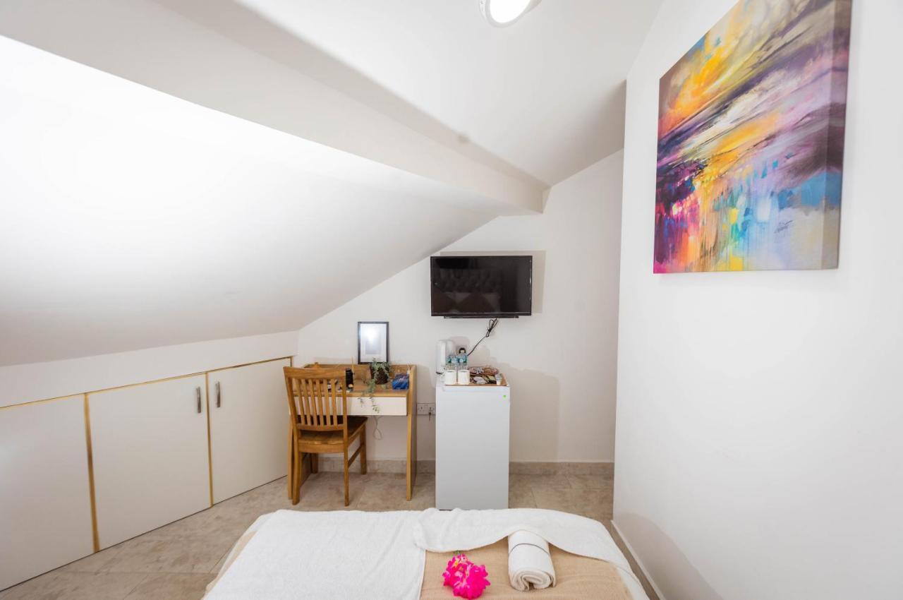 Airstaybnb *
