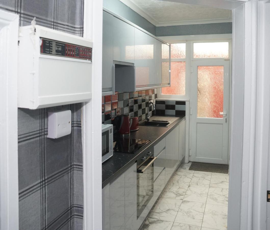 Cheadle House Holidays Holiday home *