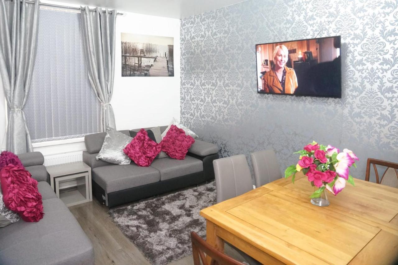 Holiday home Cheadle House Holidays