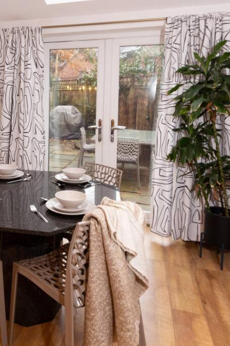 Apartment Beautiful West Didsbury 4br