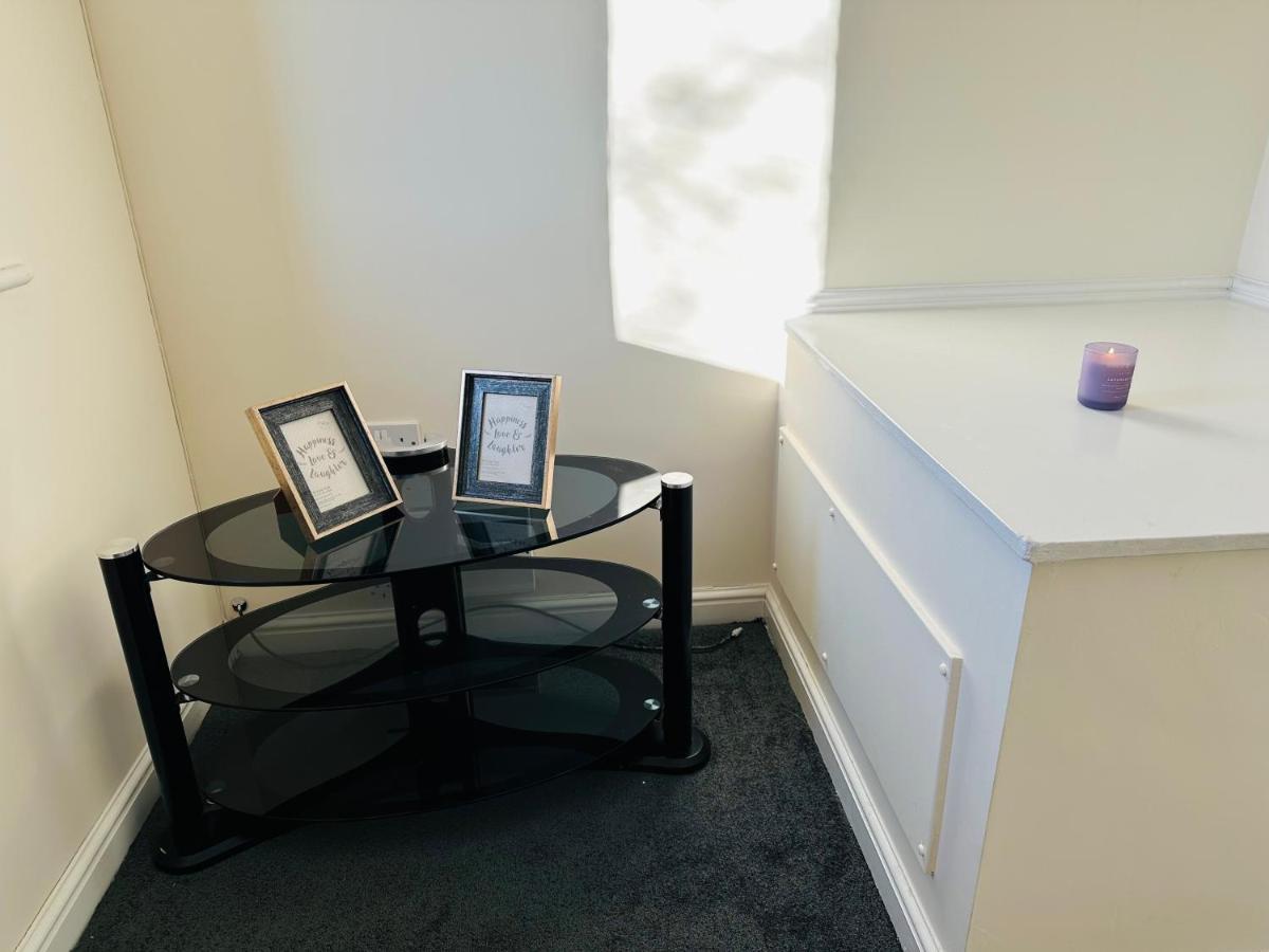 Cozy Stylish House Near Piccadilly Station, Etihad Stadium With Parking, Garden And 900mb Wifi * Manchester