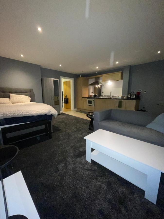 Apartment Old Trafford Cityview En-suite Apt *
