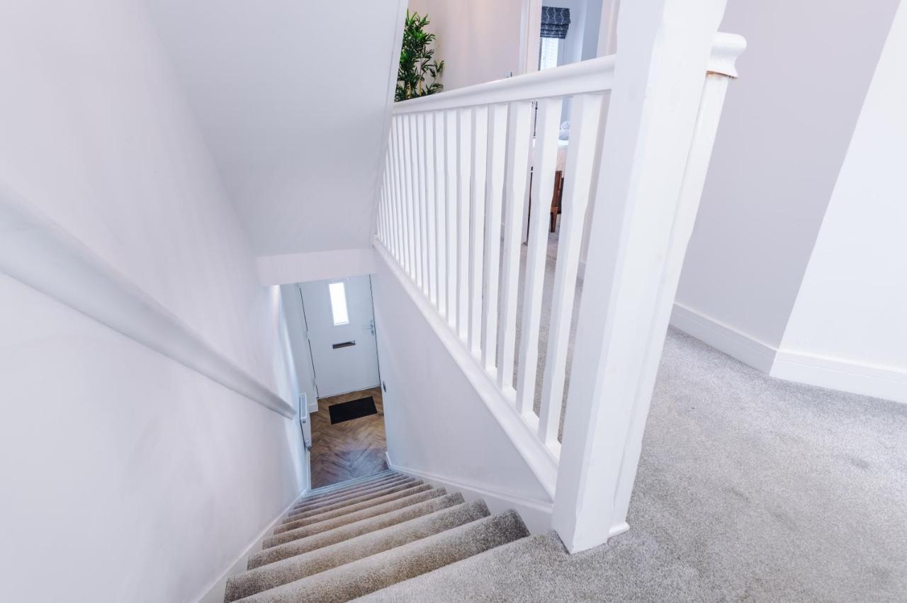 4 Bedroom Townhouse In - By Hilltop Serviced Holiday home