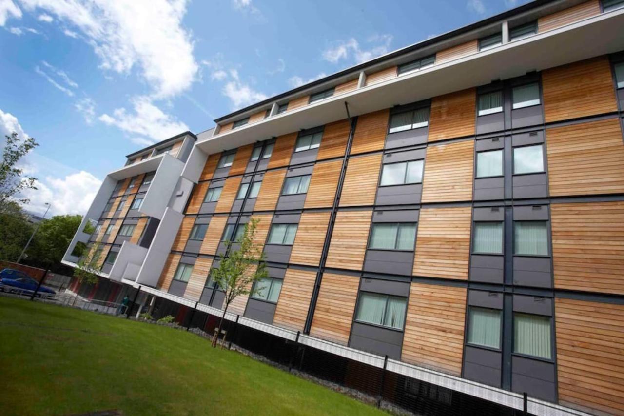 Modern 1kb 1db - Salford Quays Apartment Manchester