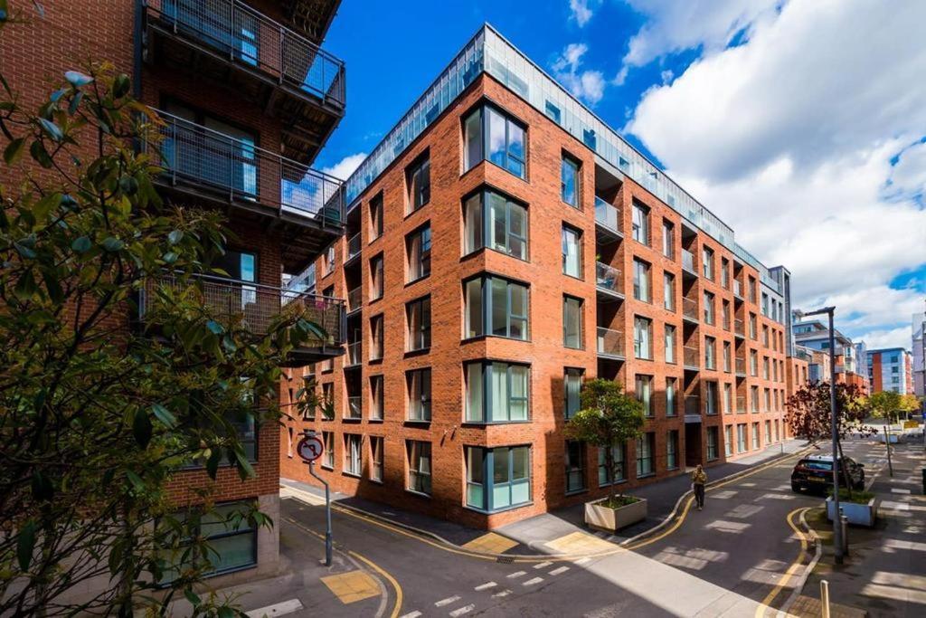 Hilltop Serviced Apartments- Northern Quarter Apartment