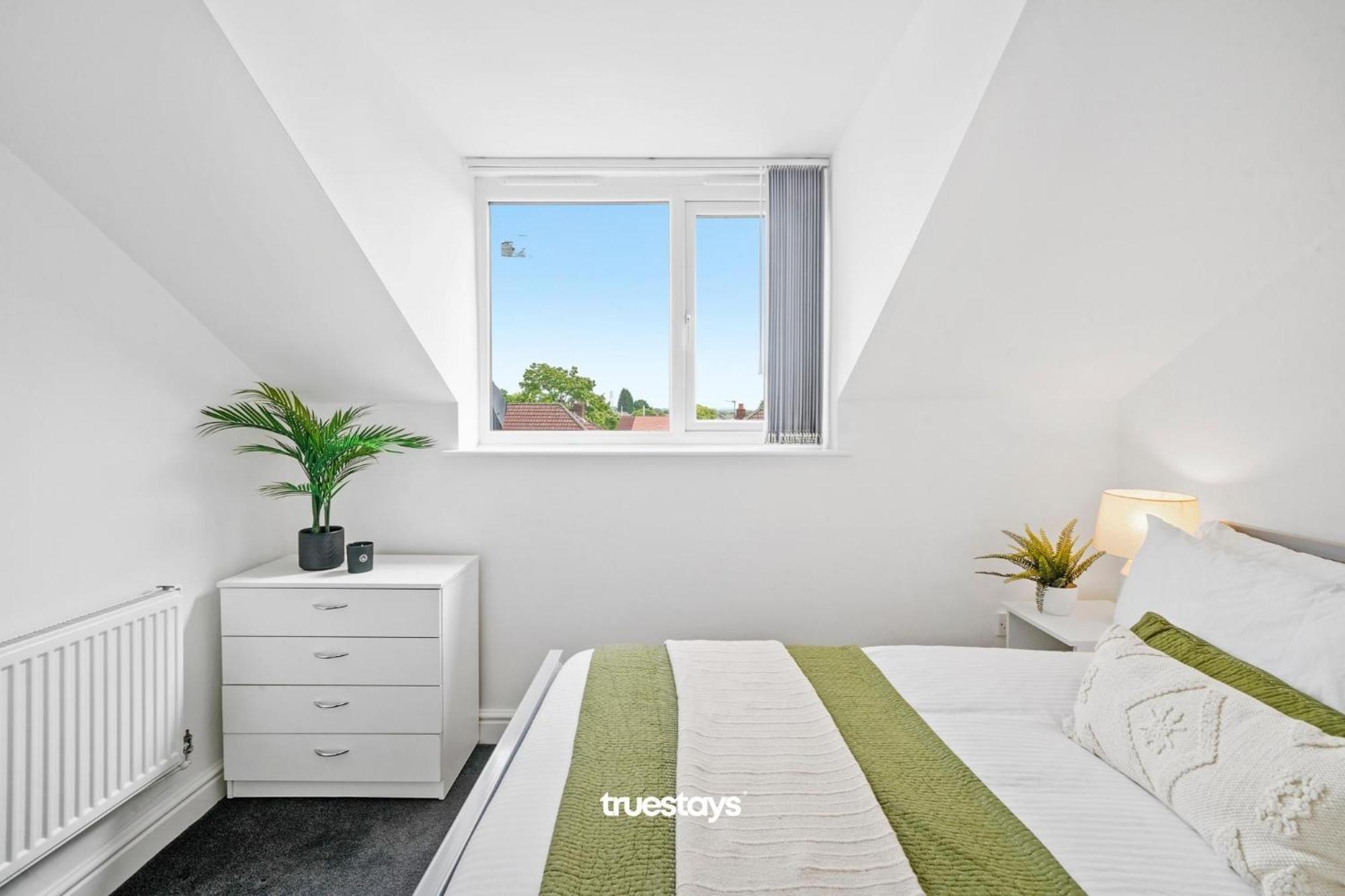 New 5 Sarah House By Truestays - 2 Bedroom - Free Parking * Manchester