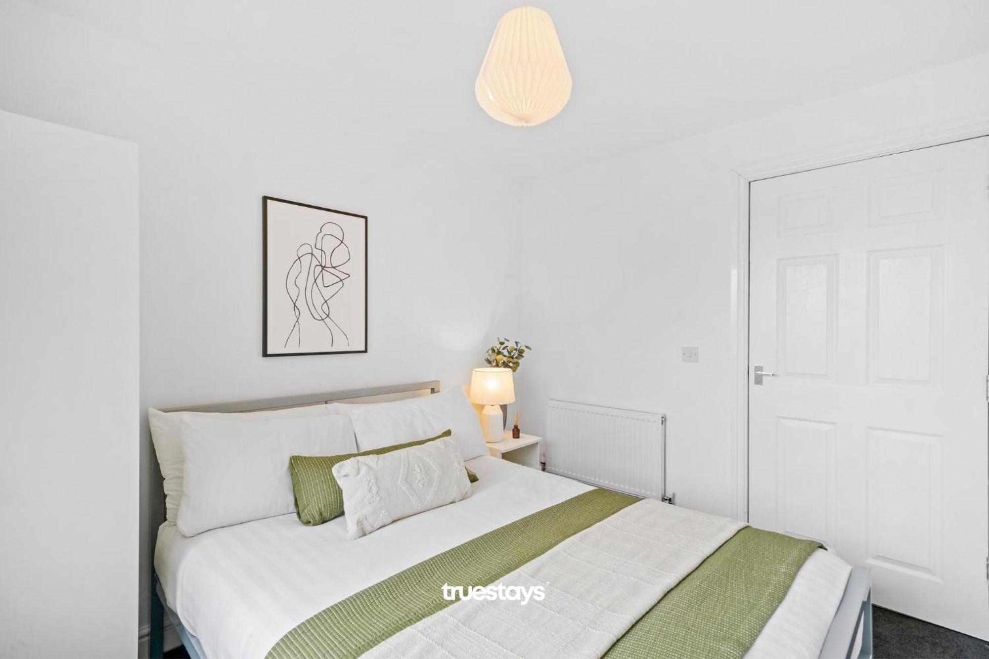 New 5 Sarah House By Truestays - 2 Bedroom - Free Parking *