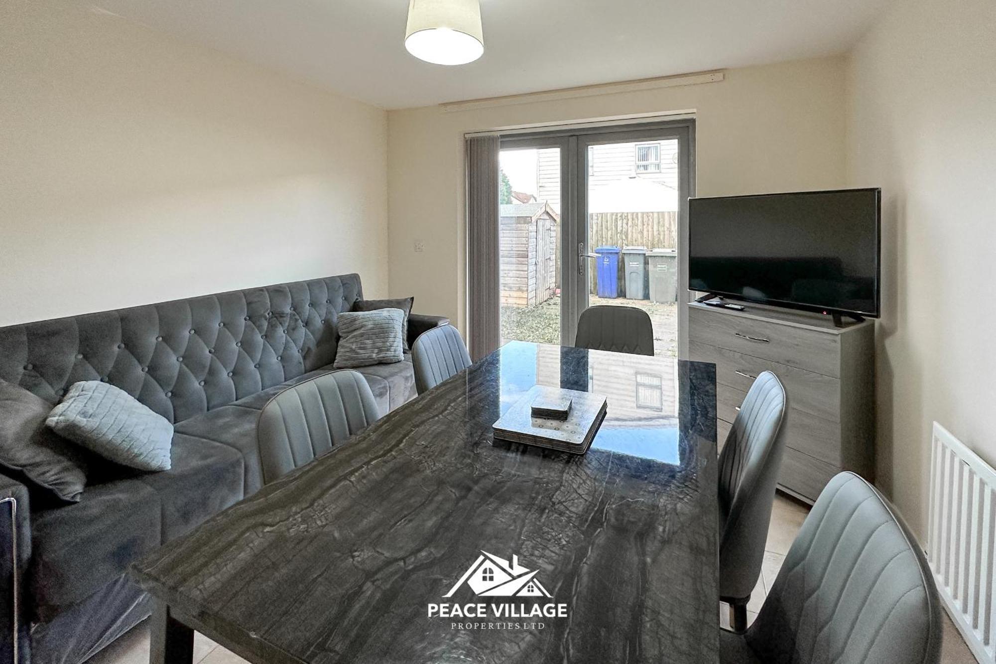 Holiday home Ashton Co-Living - Private Room Self-Cater Manchester