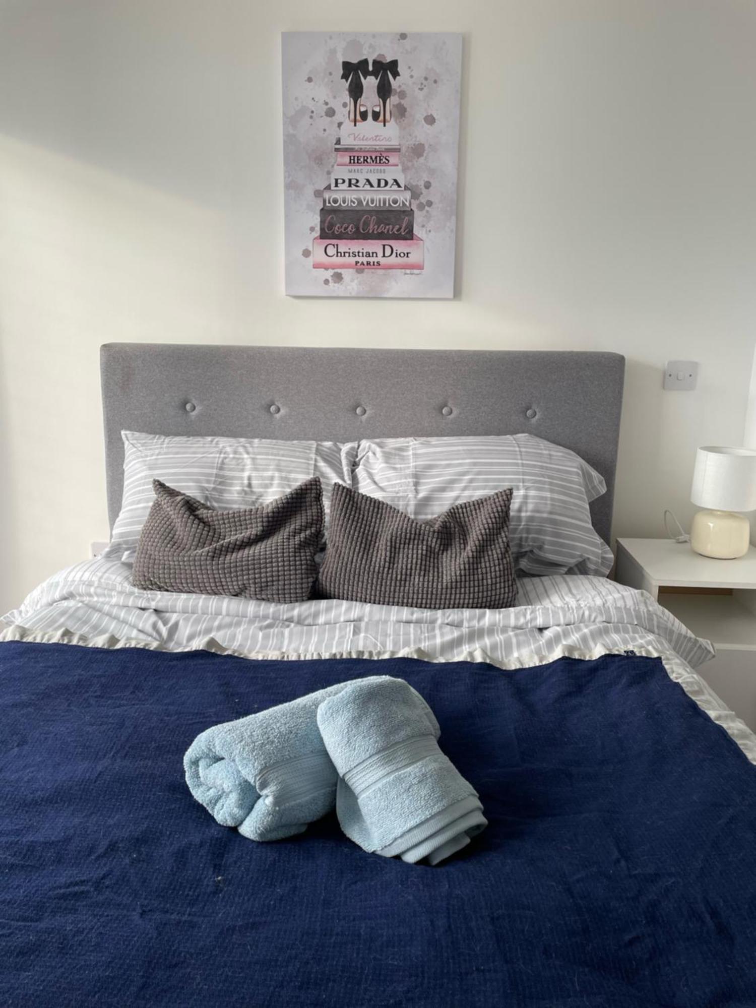 Quayside Penthouse 2 Bedroom Ensuite Near Media & United Apartment *