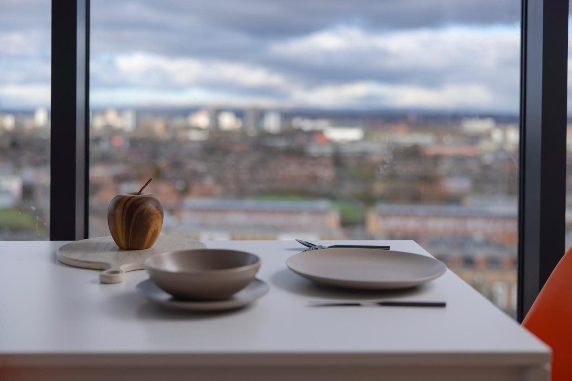 Apartment Quayside Penthouse 2 Bedroom Ensuite Near Media & United *