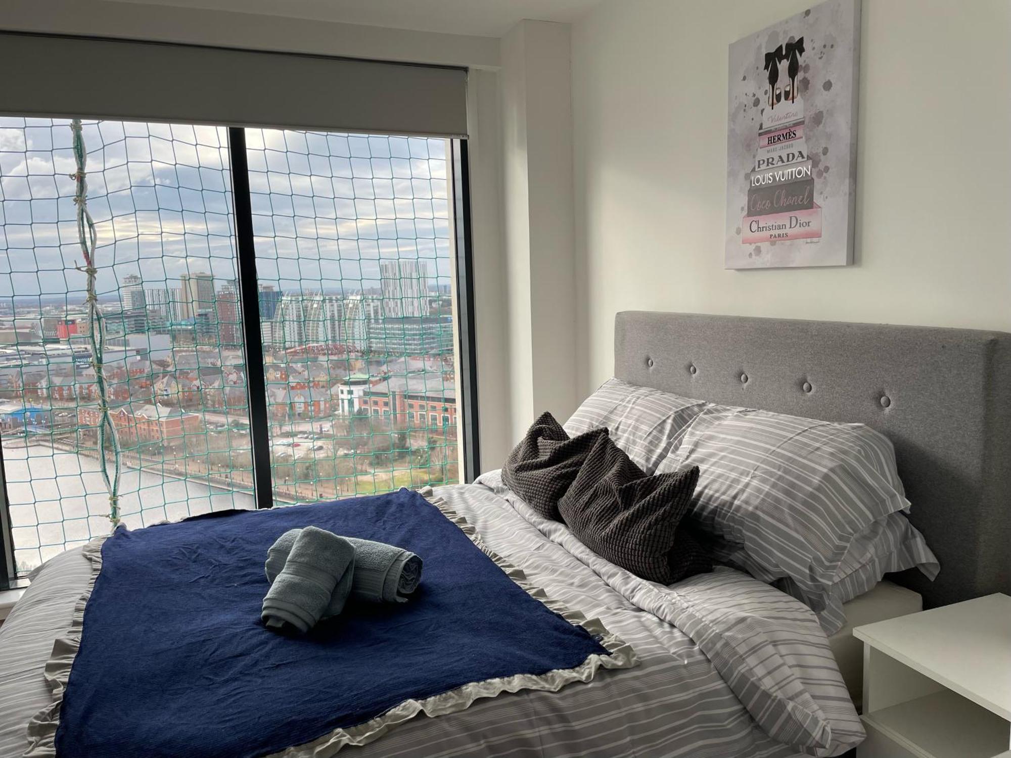 Quayside Penthouse 2 Bedroom Ensuite Near Media & United *