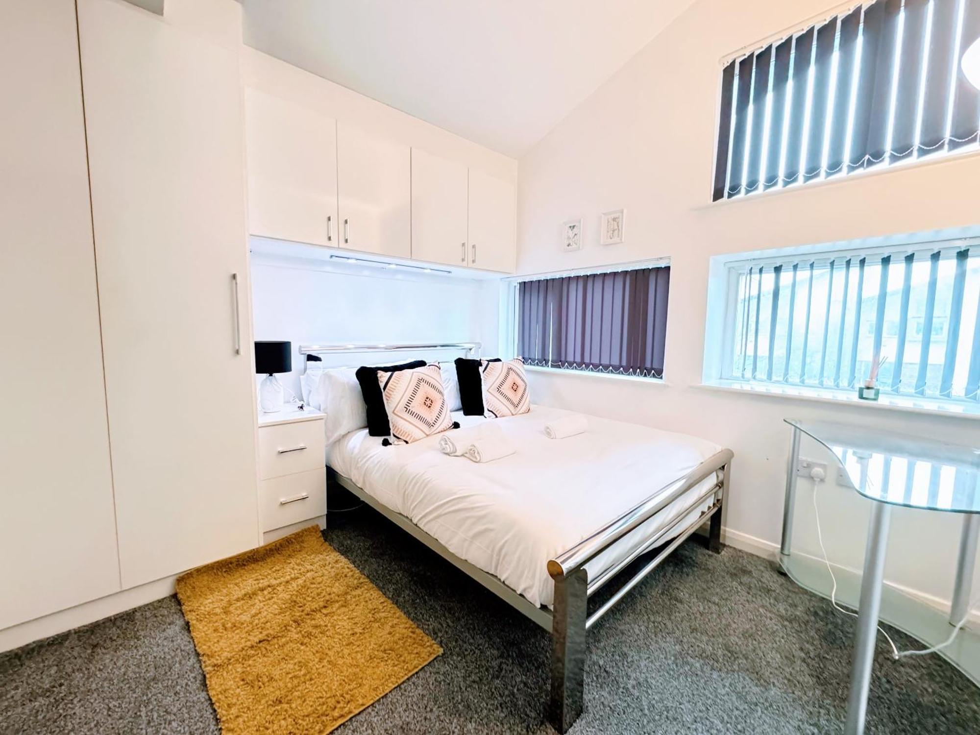 The Commonwealth House By Bevolve Holiday home *