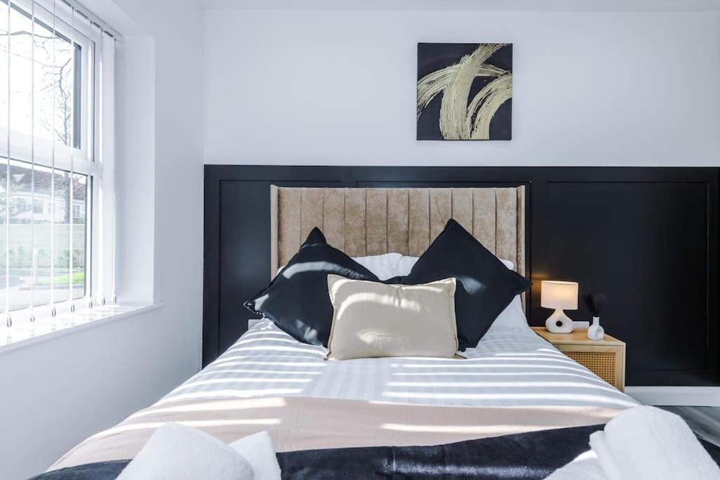 Heart Of Didsbury Luxury 2 Bed By Hass Haus