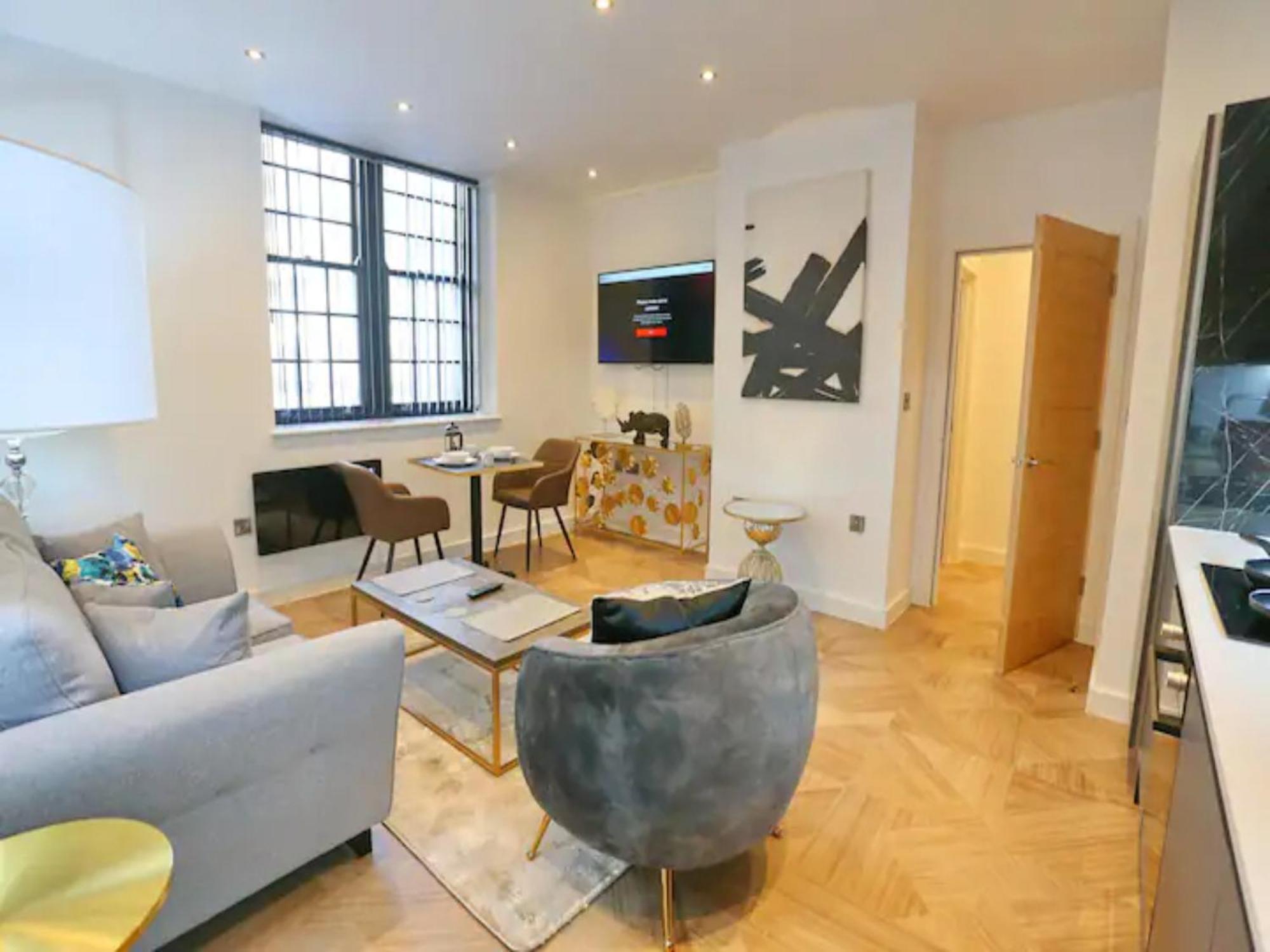 Apartment Pass The Keys Stunning King Bed Flat 9 Min Walk From Arndale *