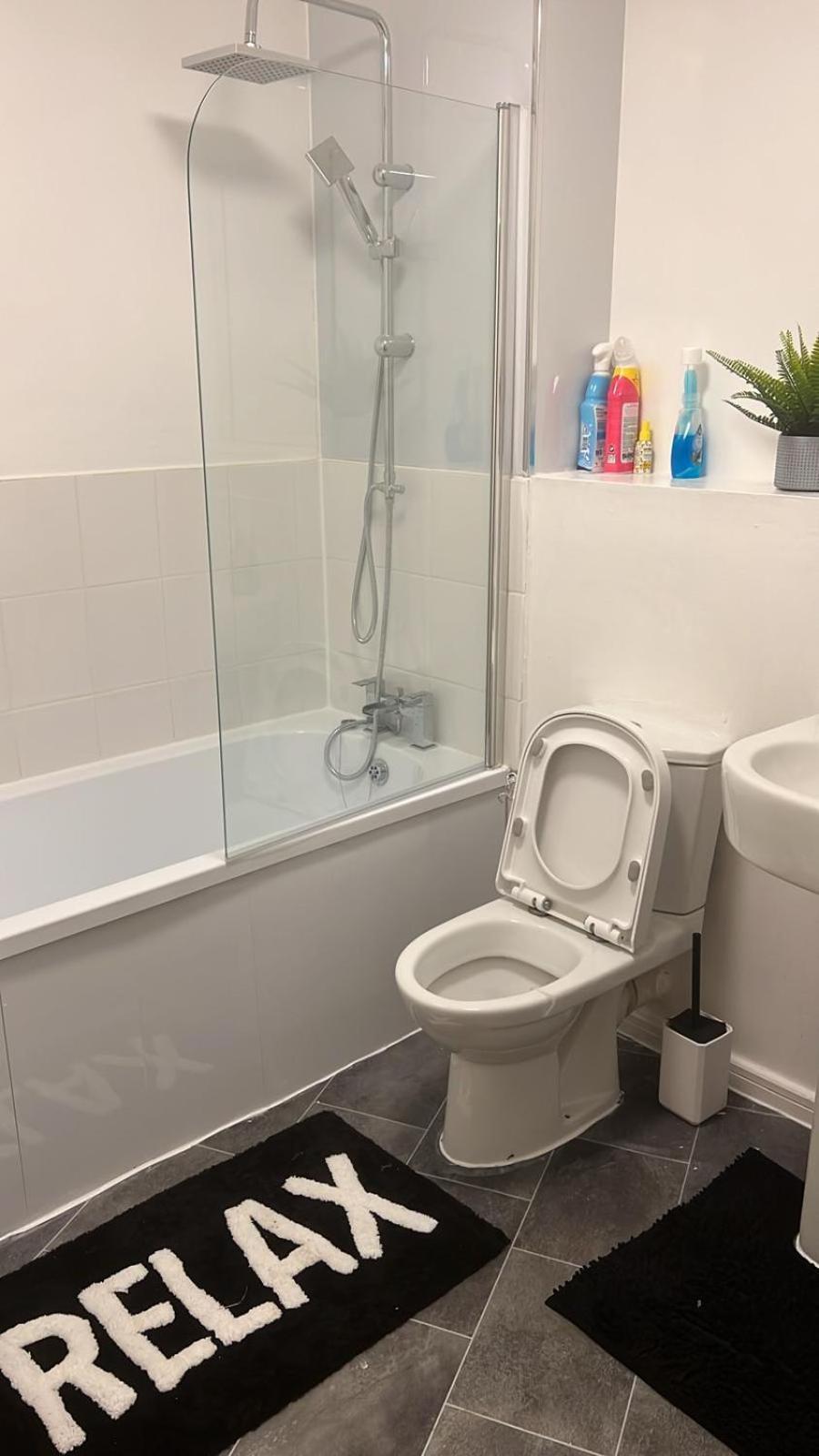 Appartement Luxury Two Bedroom Flat Opposite Coop Live N Etihad Stadium With Free Secure Parking, Netflix And Sky Tv *