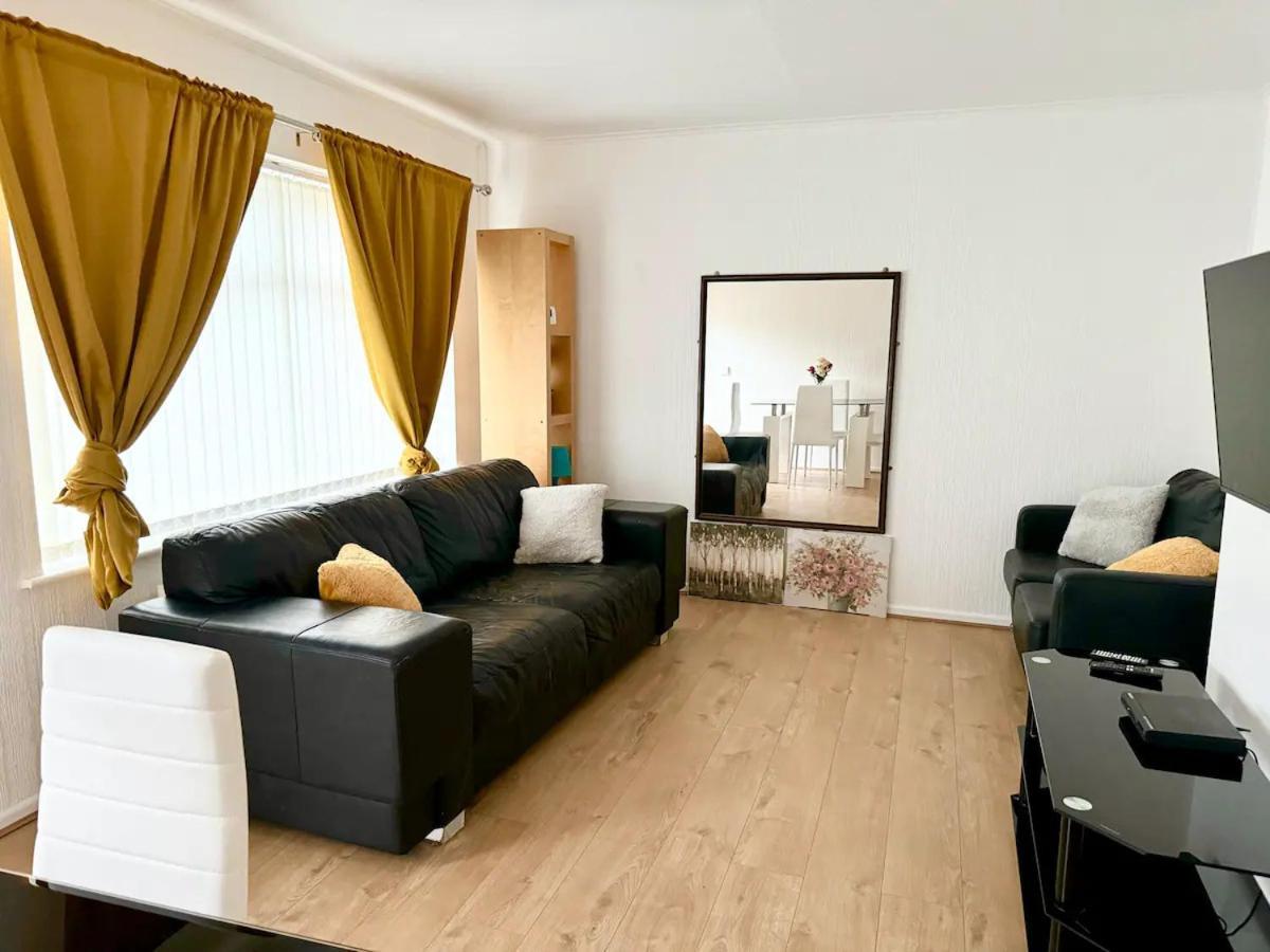 Cosy & Quiet House Close To Etihad And Centre Vakantiehuis Manchester