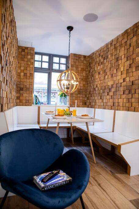 Superhost: Luxury Deansgate Townhouse Holiday home Manchester