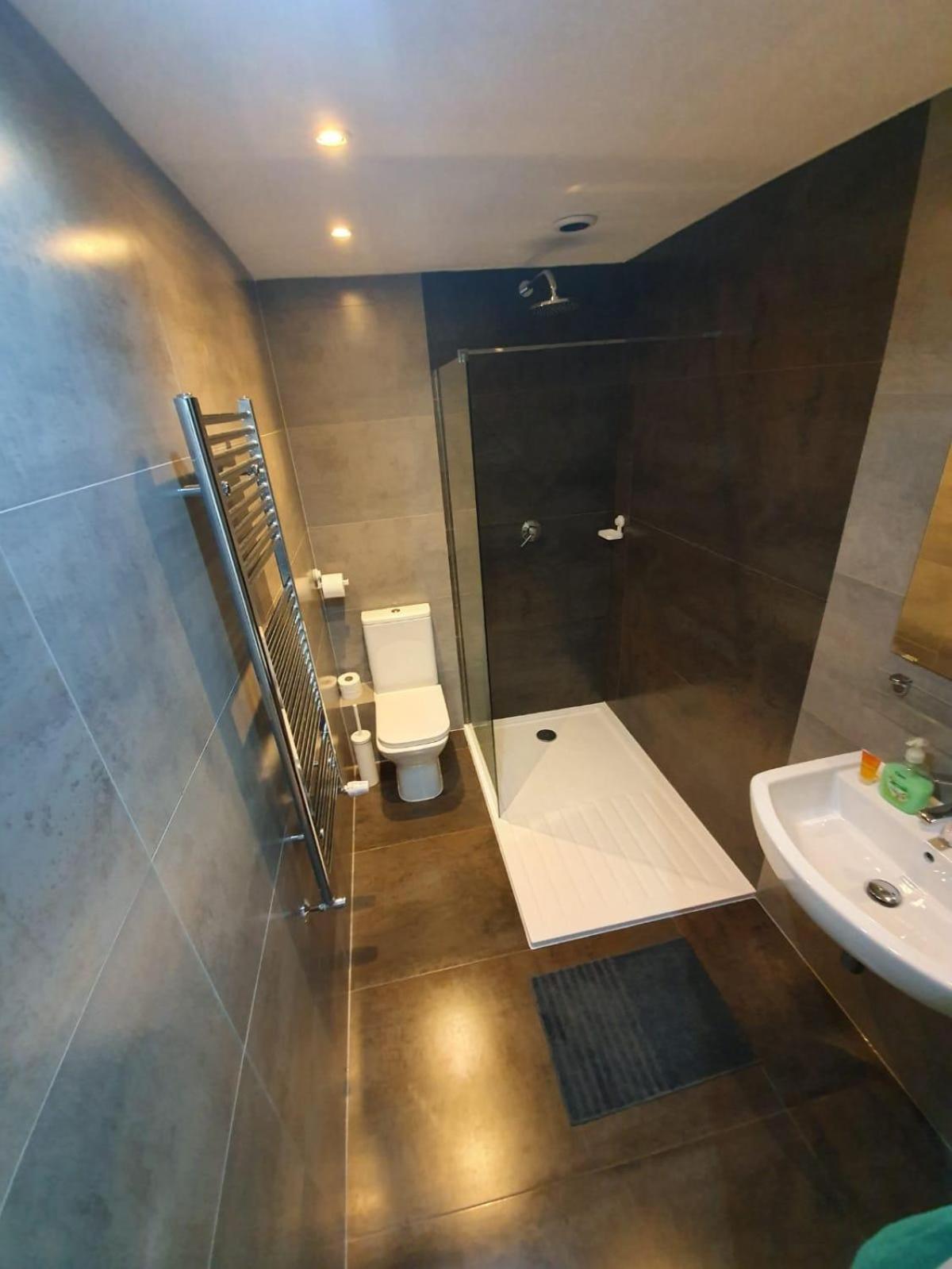 Amazing Open Plan Living Apartment *