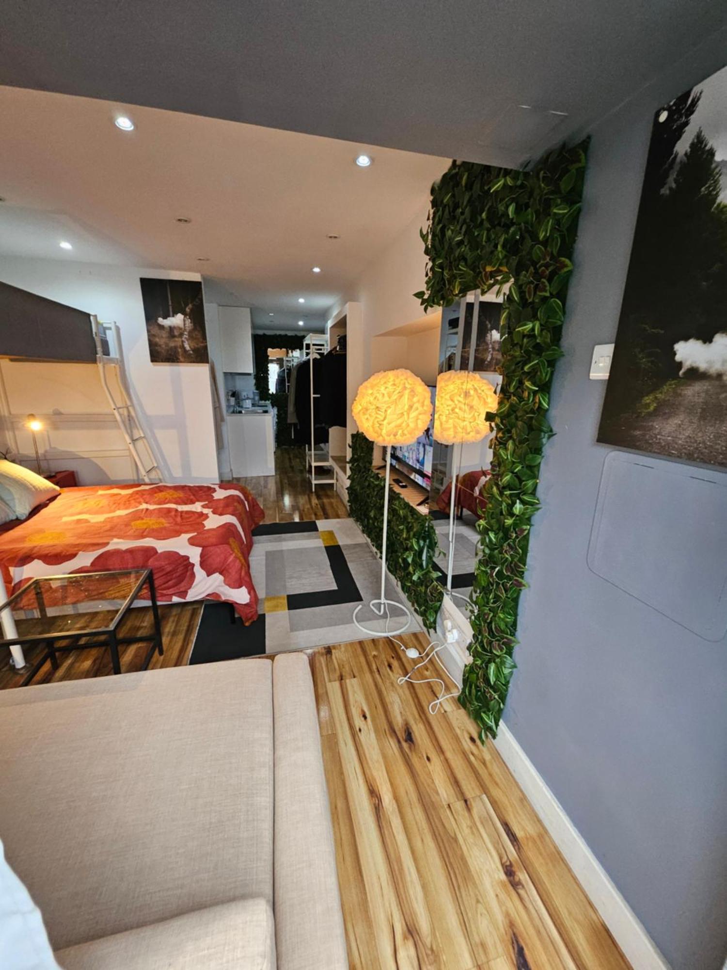 Amazing Open Plan Living Apartment Manchester