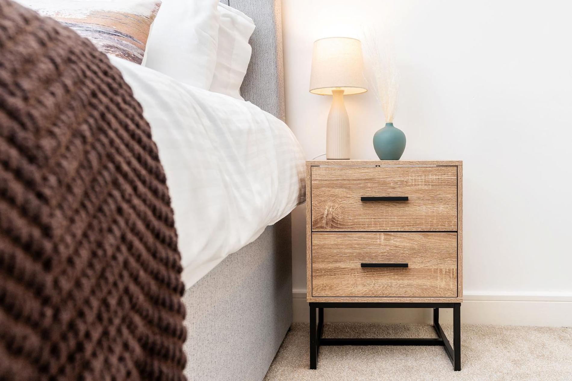 6 Guests - 3 Bedrooms - Free Wi-fi - Manchester