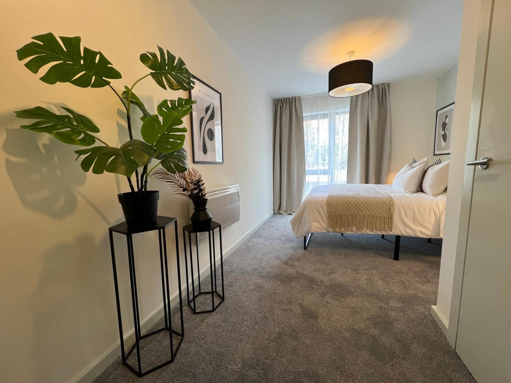 Stunning + Free Parking Apartment Manchester