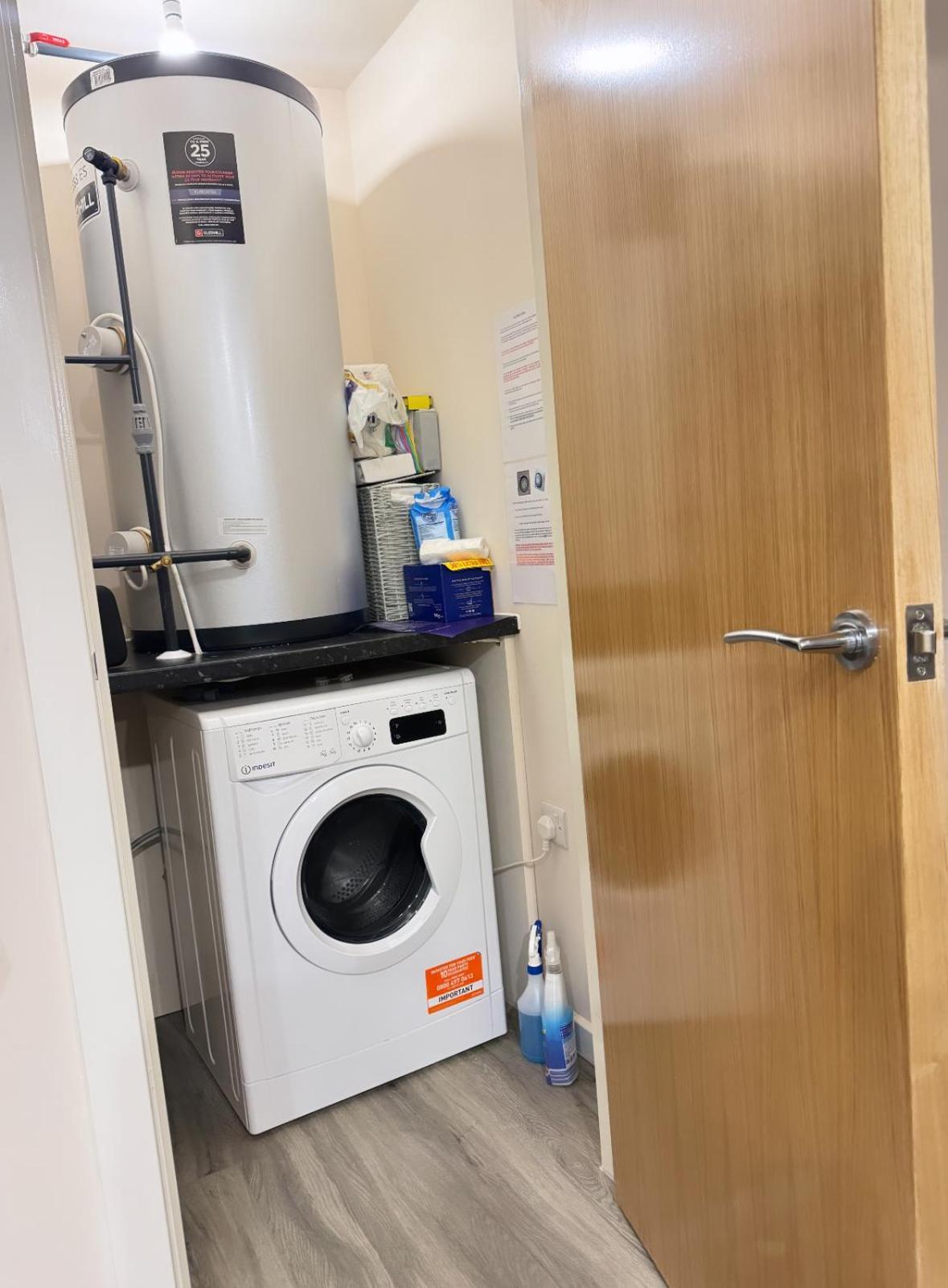 Appartement Luxury 2 Bedroom In Centre - Free Parking *