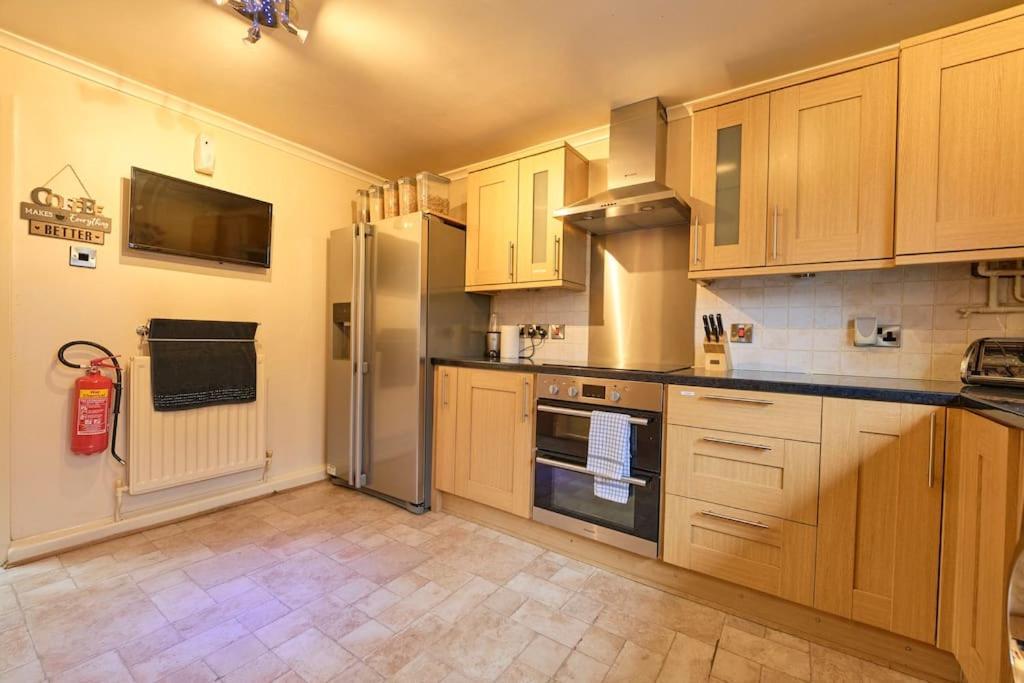 Holiday home Bespoke Salford Quays - Garden, Wifi And Parking Manchester