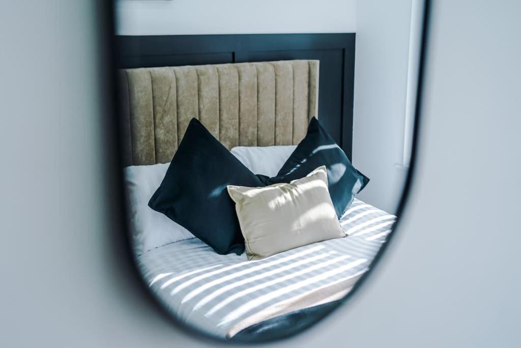 Heart Of Didsbury Luxury 2 Bed By Hass Haus Manchester