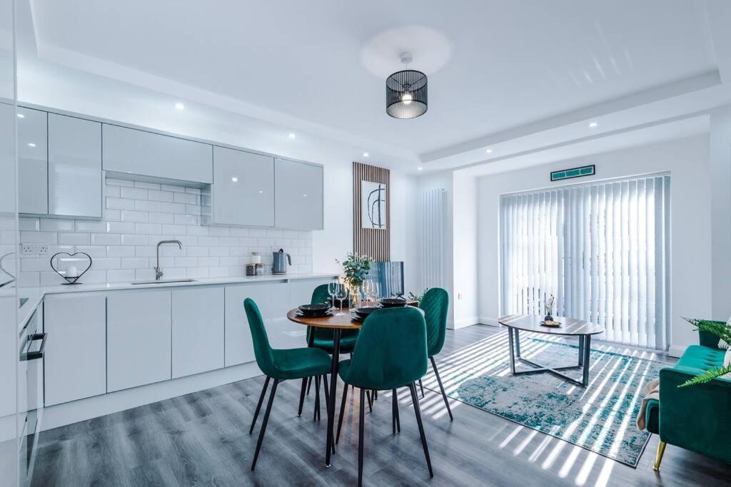 Heart Of Didsbury Luxury 2 Bed By Hass Haus *