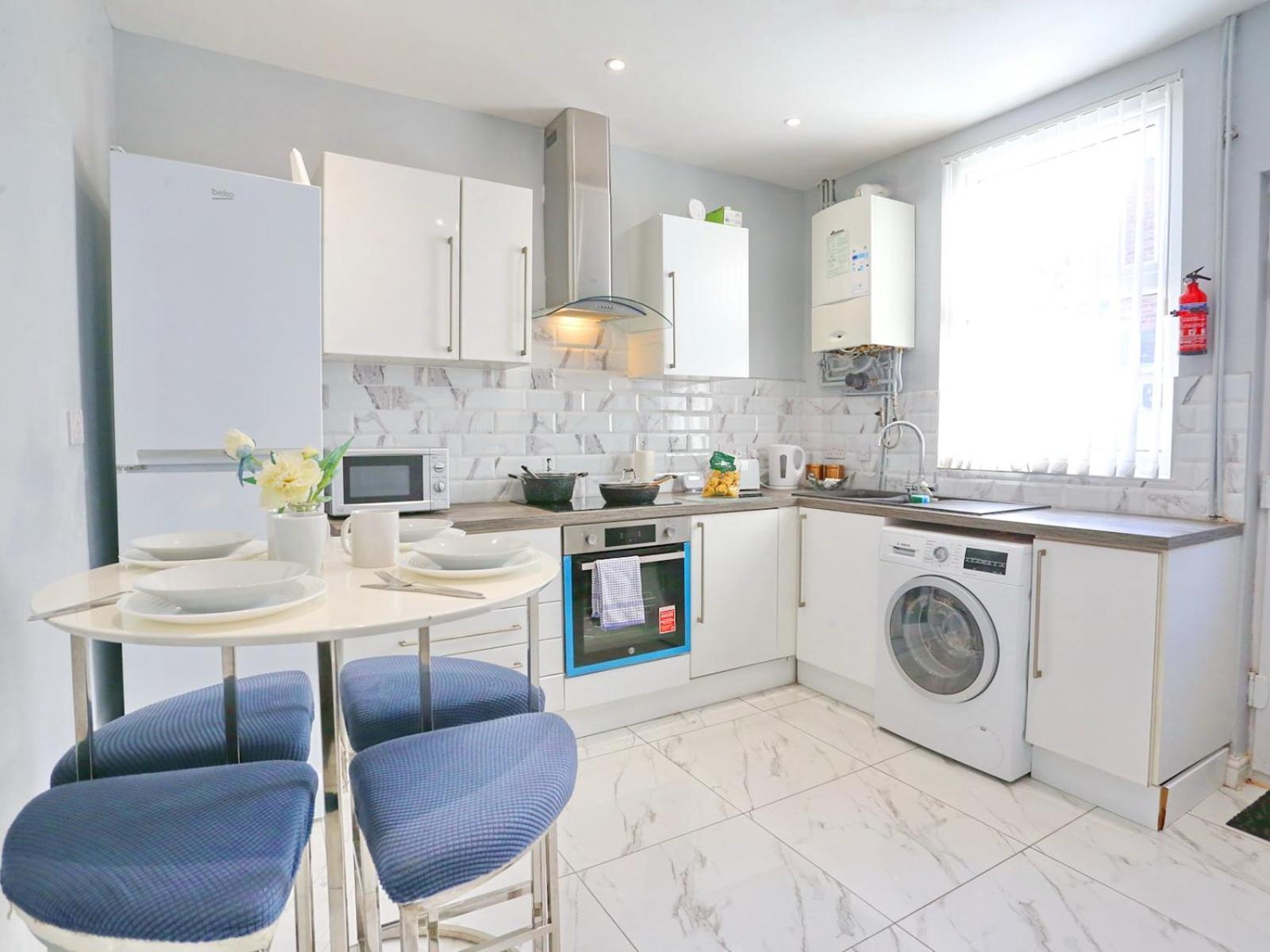 Holiday home Pass The Keys 5 Min Walk Free Parking Coop Live And Ethiad Arena