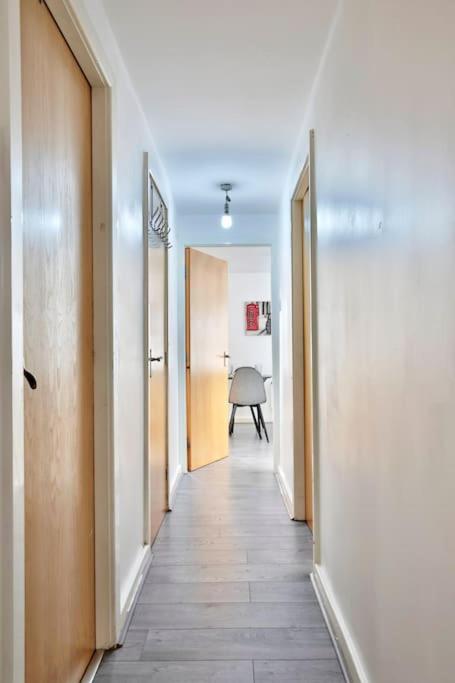View - Free Parking - Sleeps 6 - Near Centre - By Nmb * Manchester