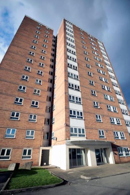View - Free Parking - Sleeps 6 - Near Centre - By Nmb Manchester