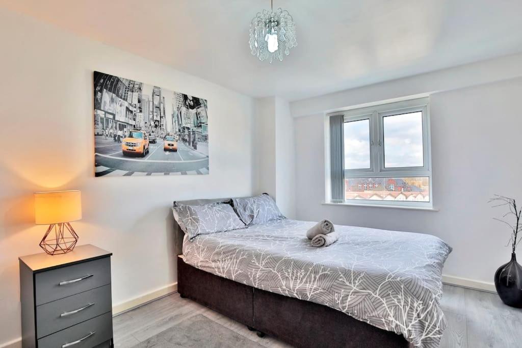 View - Free Parking - Sleeps 6 - Near Centre - By Nmb Manchester