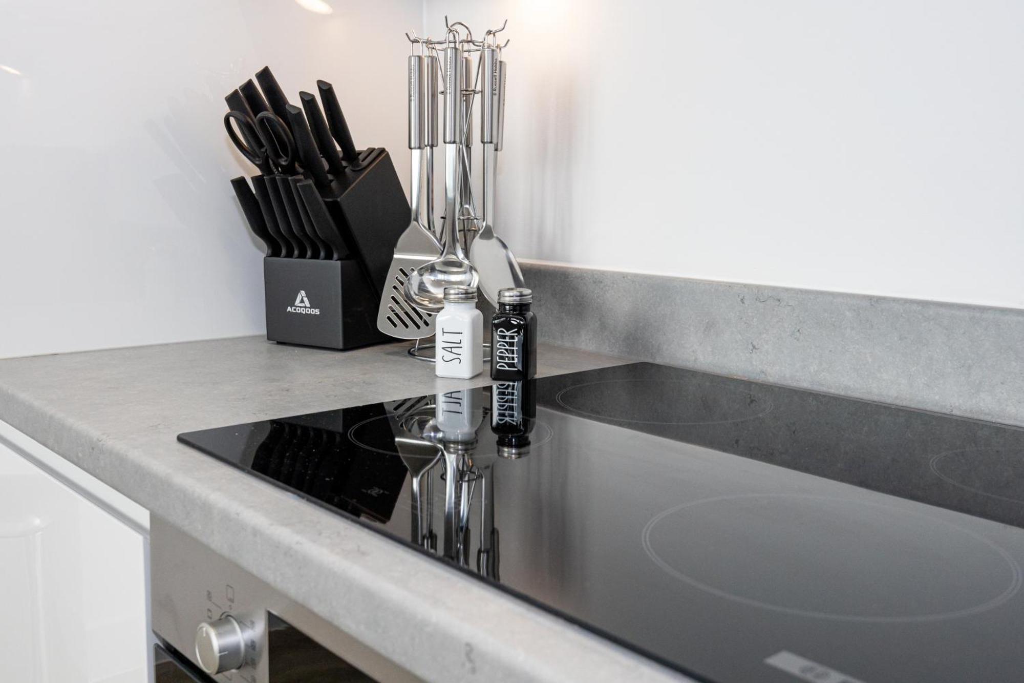 Apartment Modern 1 In Old Trafford Near The Stadium *